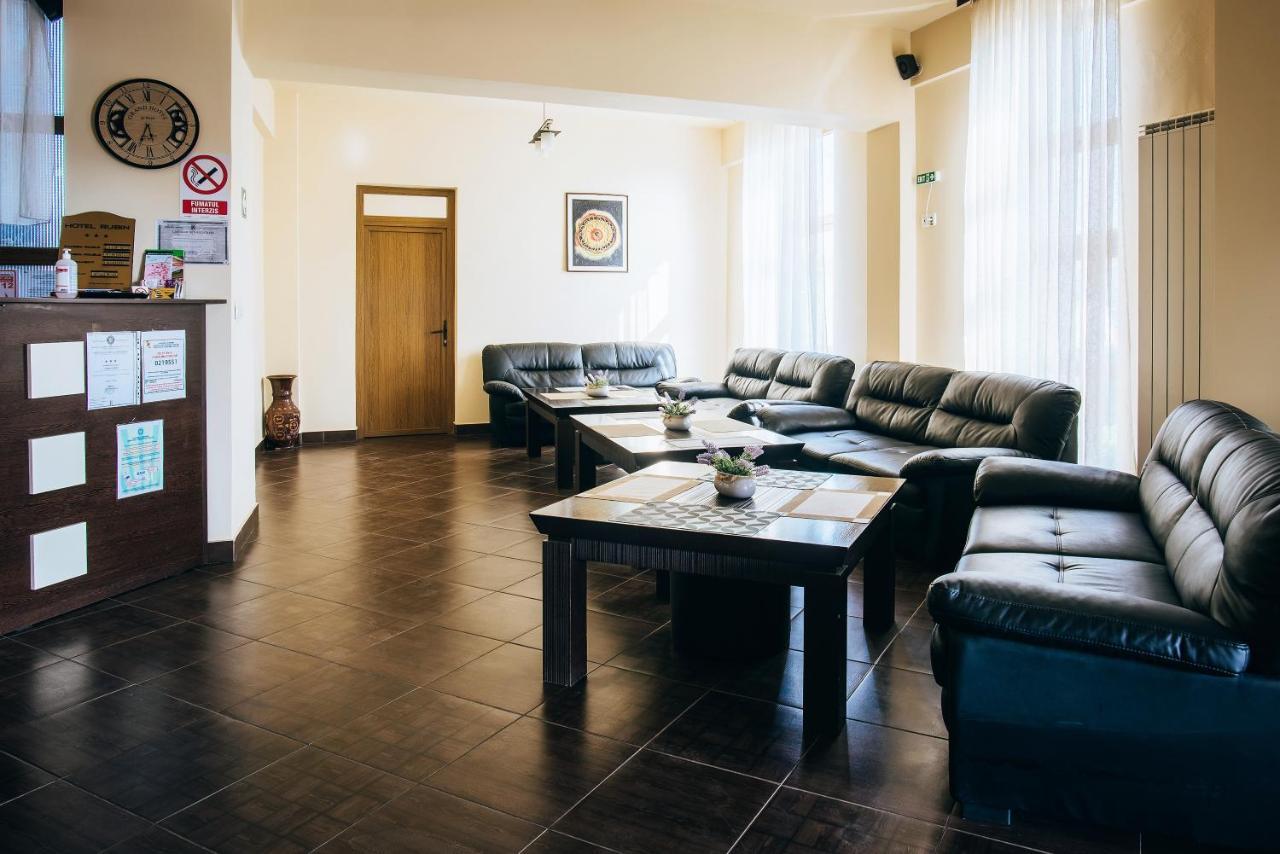 Casa Rubin Hotel Gura Humorului Luaran gambar