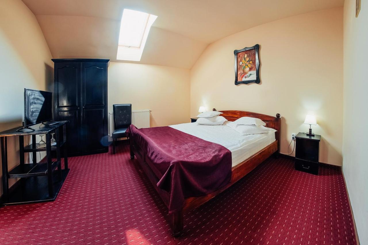 Casa Rubin Hotel Gura Humorului Luaran gambar