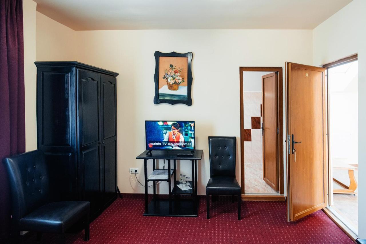 Casa Rubin Hotel Gura Humorului Luaran gambar