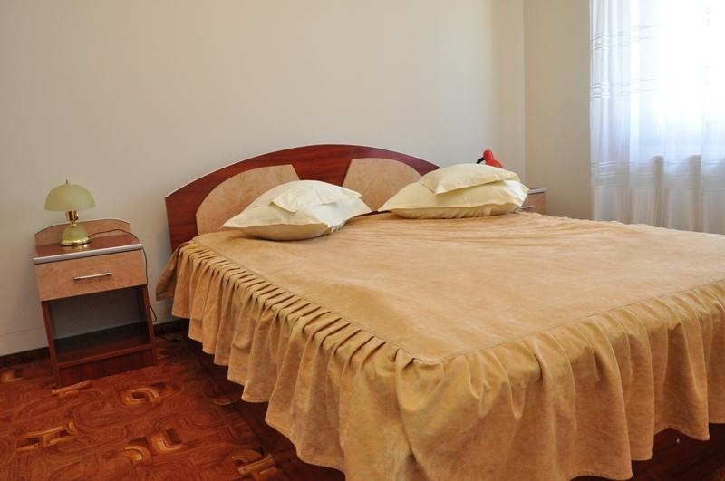 Casa Rubin Hotel Gura Humorului Bilik gambar